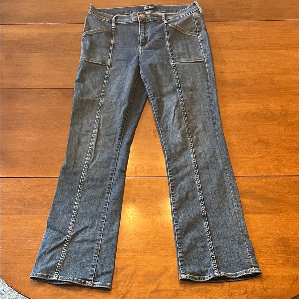 GAP Women's Front Seam Baby Boot Blue Jeans